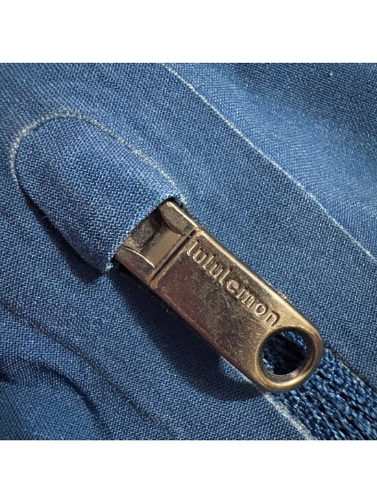 EXCELLENT Lululemon Mens Surge Running Shorts Linerless 7" Gradient Blue Grid M - Picture 6 of 12